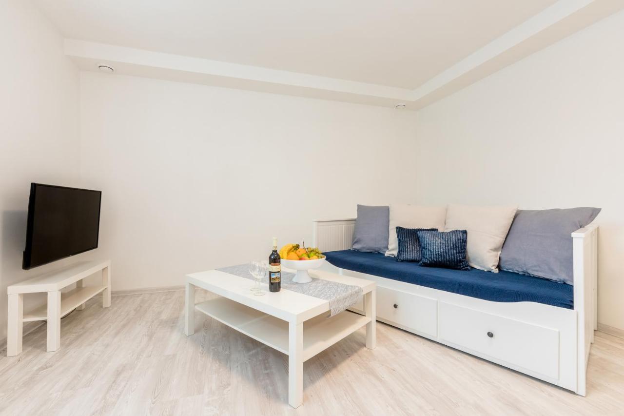 Apartmany Jedovary Trhové Sviny Zewnętrze zdjęcie